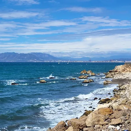 بيت للعطل 2 Sea Front *
